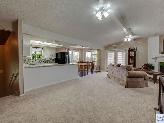 4th image of 620 Irene Dr