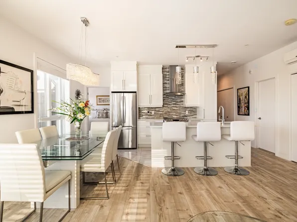 335 Avenue De La Belle Dale Pr #401, Laprairie, QC J5R 0N3