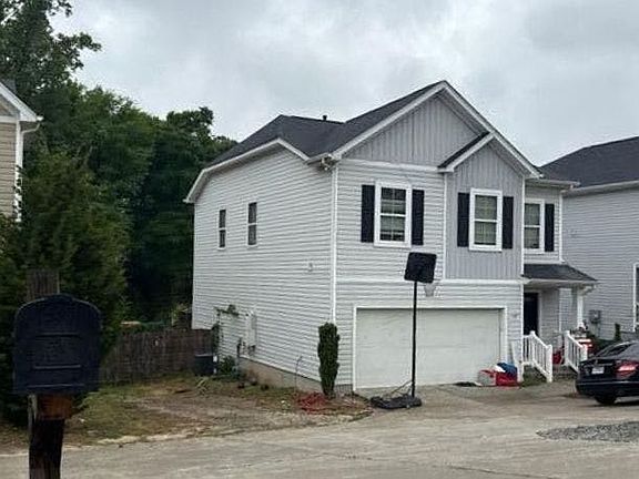 2nd image of 208 Olde Farm Rd