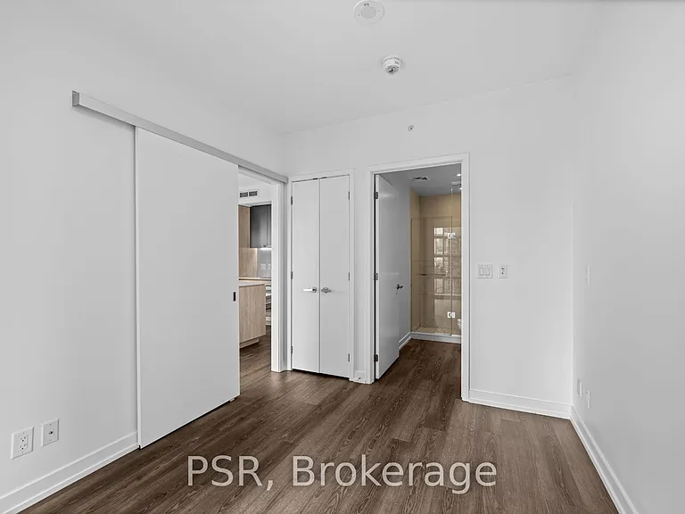 25 Ordnance St #908 — Photo 9