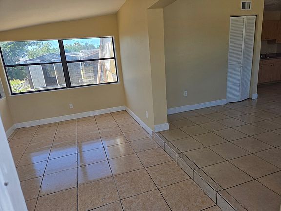 5th image of 8489 Shumock Ave