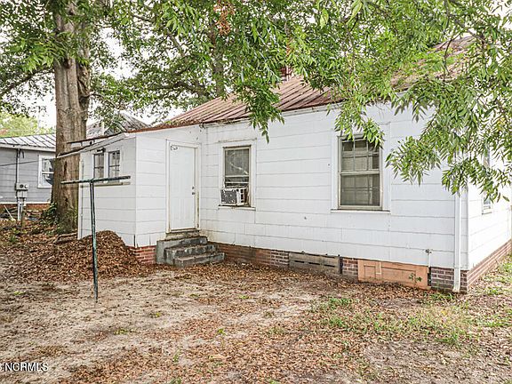 5th image of 1313 Mcdearman Avenue