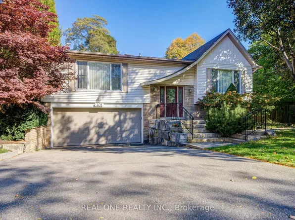 401 Swinburne Rd, Burlington, ON L7N 3K6
