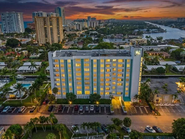 3210 SE 10th St APT 4D, Pompano Beach, FL 33062