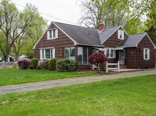 525 Chapin St, Ludlow, MA 01056