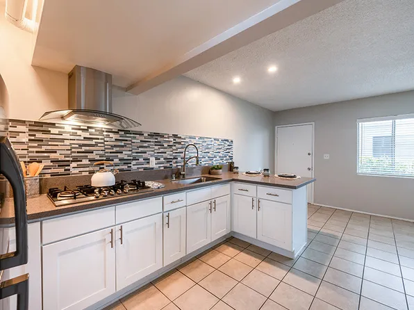 Galleria Townhomes