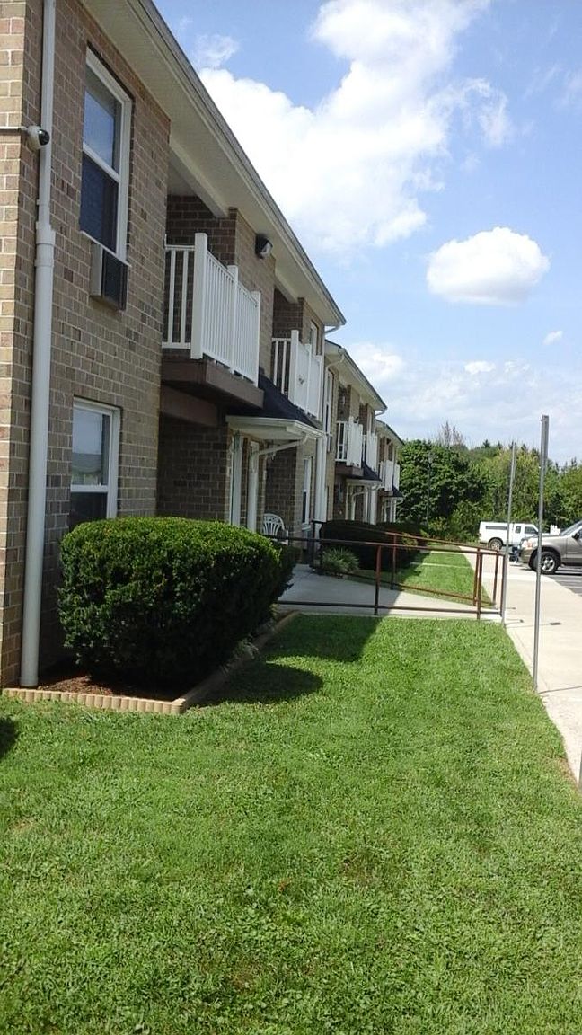 Baker Heights Apartments Kearneysville Wv Zillow Baker Heights Apartments Kearneysville Wv Zillow