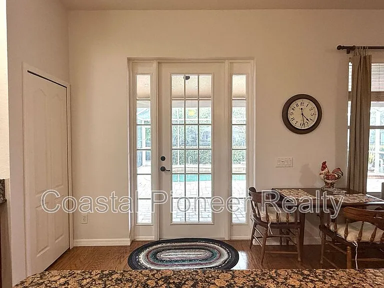 9524 Greenpointe Dr — Photo 15