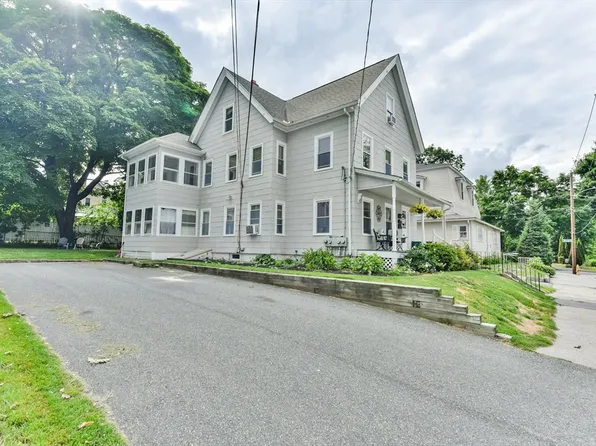 4 Agate Ave, Worcester, MA 01604