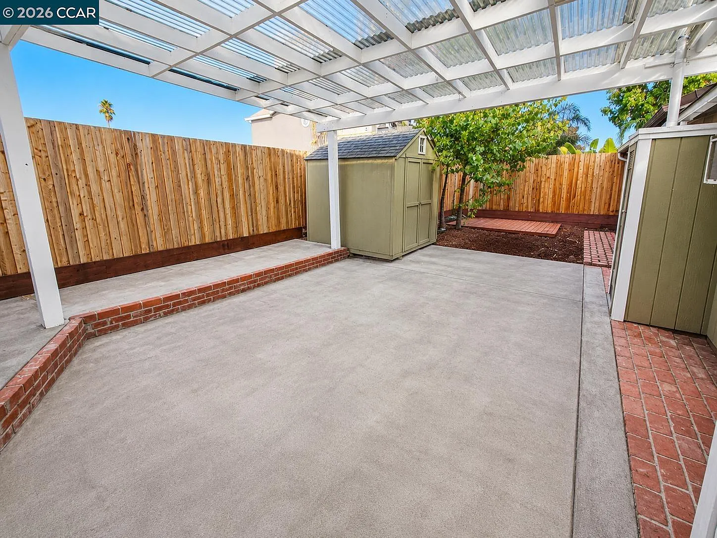 3 bed, 1347 sqft, $3,450 — Photo 4