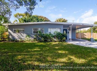 3200 Conway Gardens Rd, Orlando, FL 32806