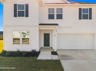 503 Sandy Hollow Dr, Jacksonville, NC 28540