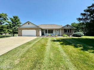 4736 Amaryllis St, Lima, OH 45807
