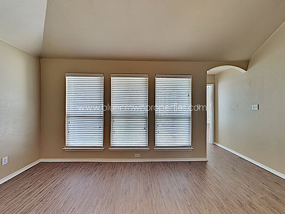 4th image of 2056 Graham Ranch Rd