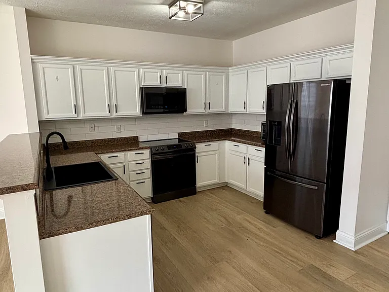 15249 High Timber Ln — Photo 9