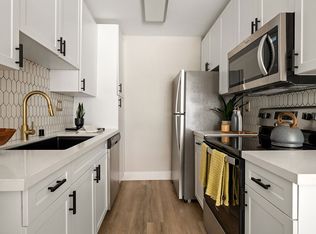 Lyric, Los Angeles, CA 90028