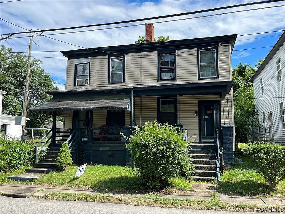 1st image of 410 Mistletoe St