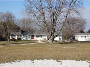 7518 Westbrook Rd, Cedar Falls, IA 50613