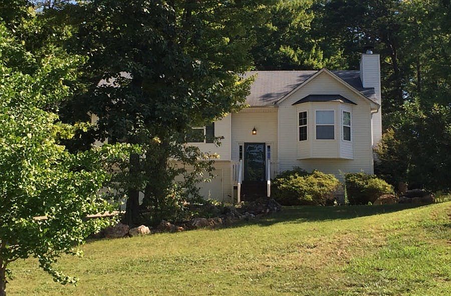 1st image of 12 Kirby Ct