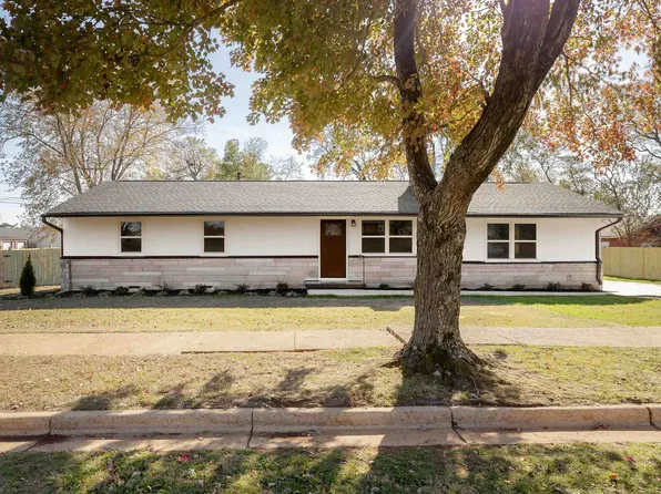 408 Michigan Ave, Muscle Shoals, AL 35661