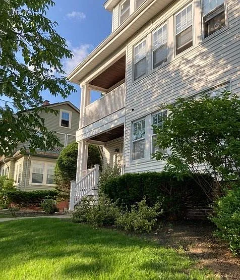 443 River Ave — Photo 1