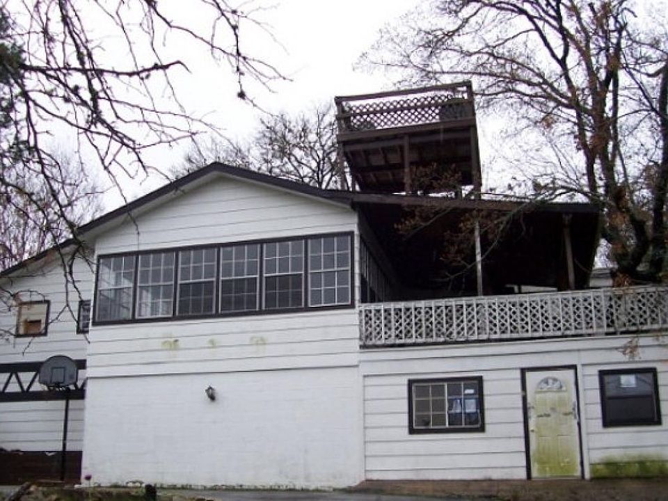 1st image of 1004 Glenn Dr