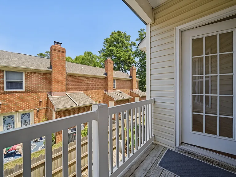 4720 Beach Bay Ct — Photo 38