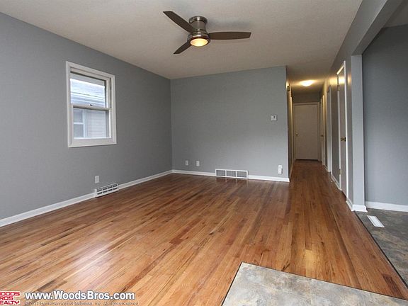 3rd image of 5430 Prescott Ave