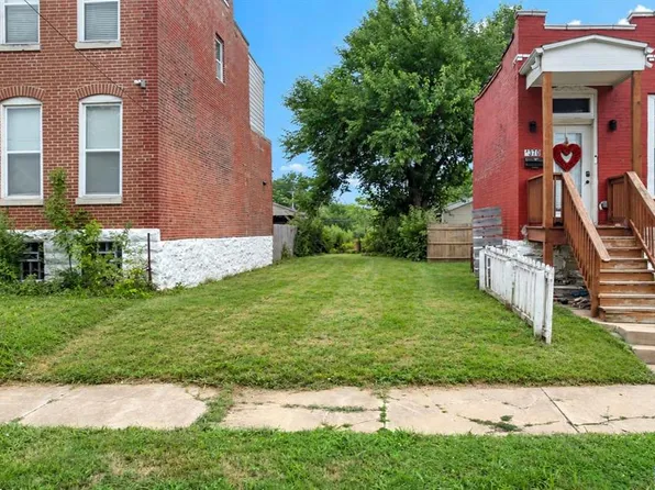 4368 Hunt Ave, Saint Louis, MO 63110