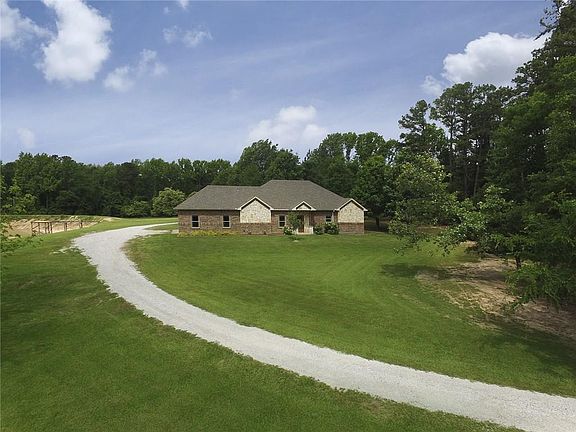 3rd image of 622 County Road 4532