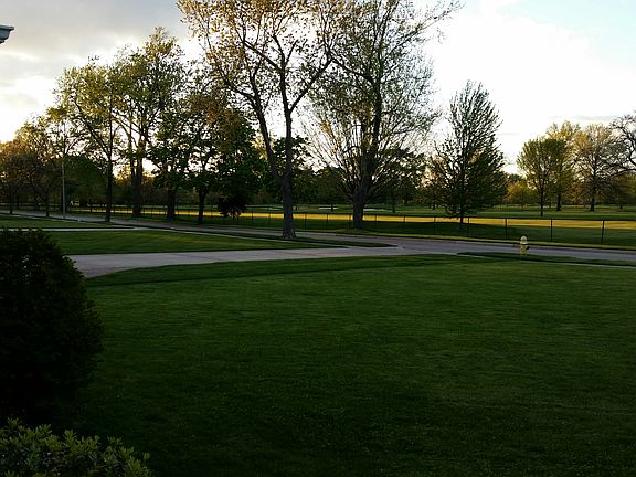 5th image of 1267 Sunningdale Dr