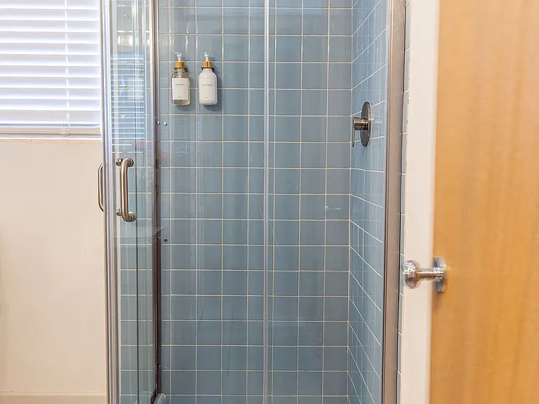 7041 E Hawthorne St — Photo 16