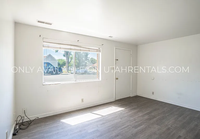 188 W 100th St N #188 — Photo 7