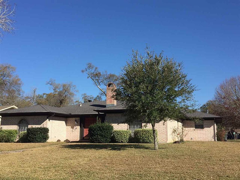 1st image of 5210 Cambridge Ln