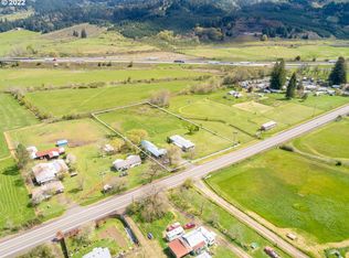 405 Eagle Valley Rd, Oakland, OR 97462