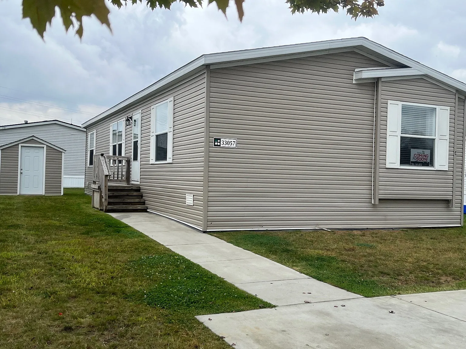 33057 Glenhurst photo 1