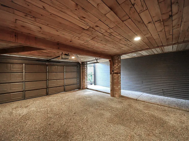 10843 Pepper Ln — Photo 41