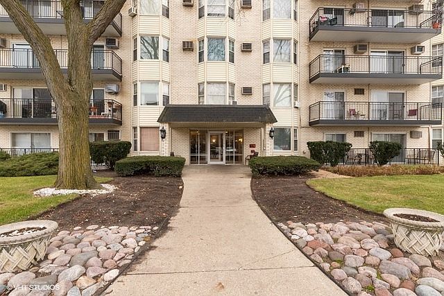 1st image of 5506 Lincoln Ave #A212