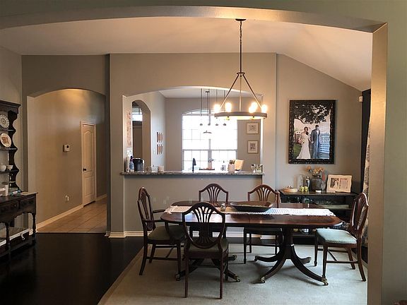 5th image of 2038 Eden Dr