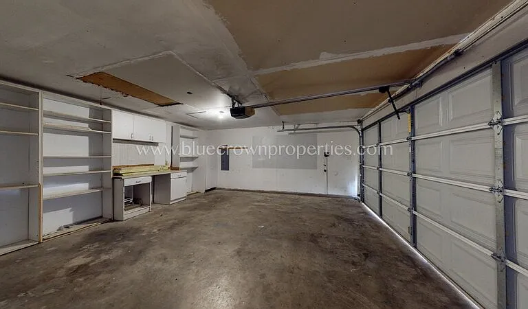 10239 Catalpa Rd — Photo 19