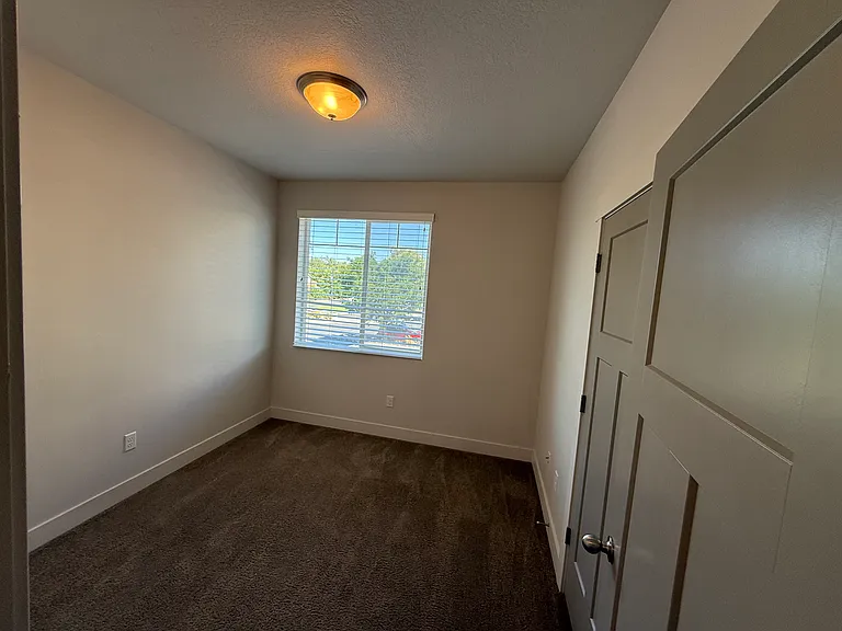 1070 E Riches Ave #2 — Photo 10