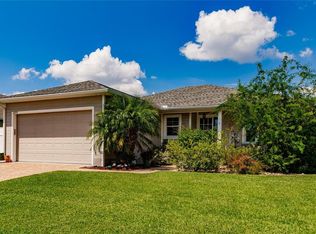 24732 Rio Villa Lakes Cir, Punta Gorda, FL 33950