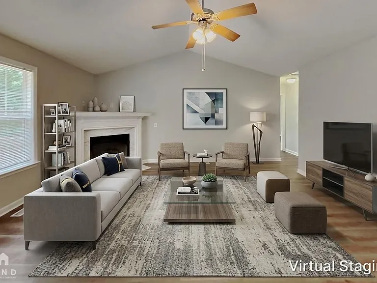 589 Spaniel Ln — Photo 2