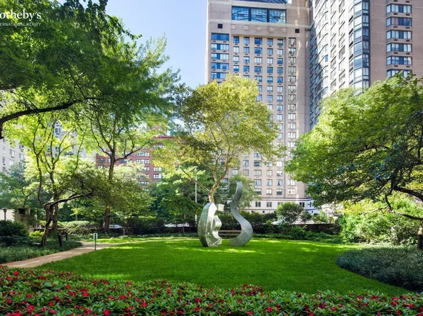 200 East 66th Street B1405 image 14 of 15