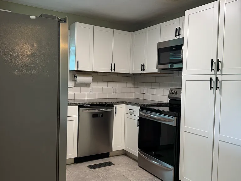 104 Cottonwood Ave — Photo 8