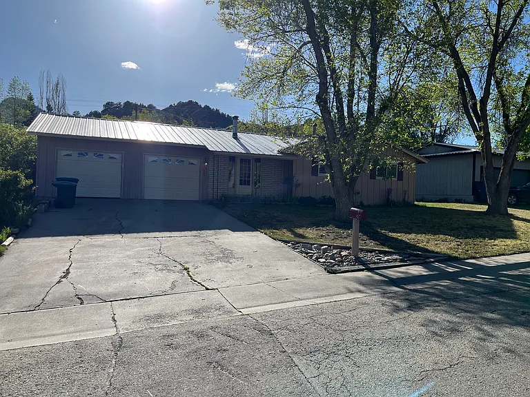 2595 Arroyo Dr — Photo 1