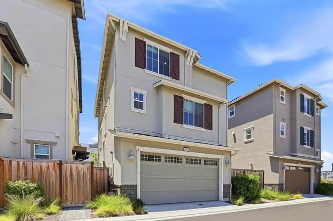 9753 Seawind Way — Photo 18