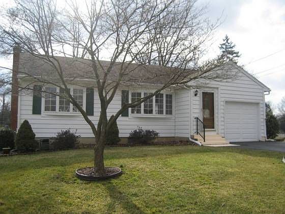 1st image of 2820 Hermitage Ave