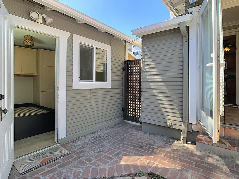 4193 4th Ave — Photo 27