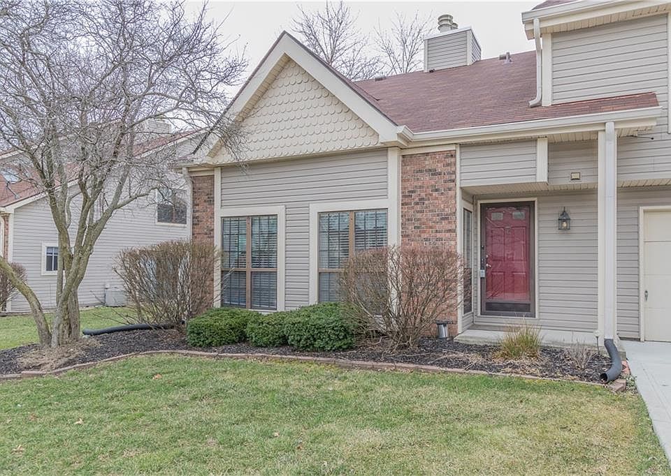 1st image of 8009 Valley Farms Ln